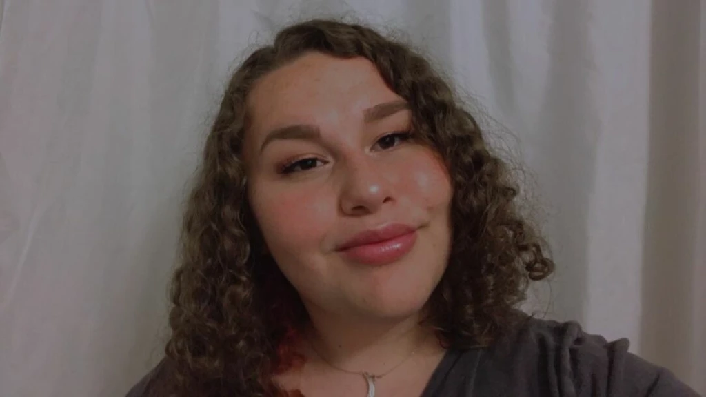 angelicitalian, 19