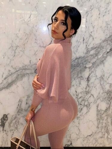 HoneyBee, 22
